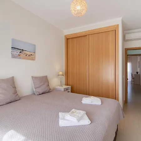 Apartamento Royal Golf 87 *